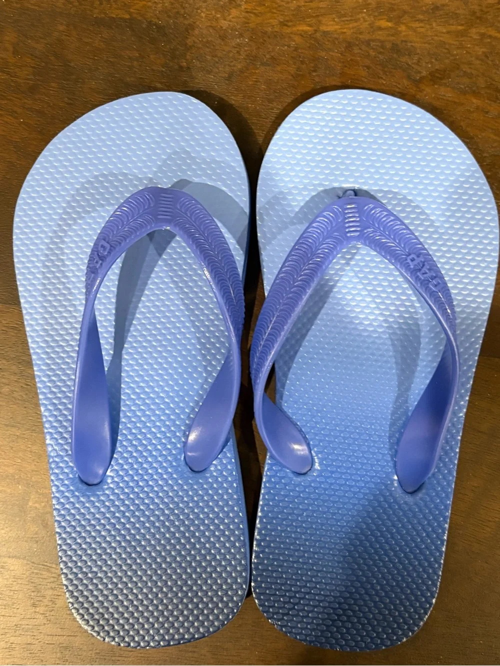 Classic NWOT Blue Boys Flip Flop Sandals - Lightweight Everyday Beach Wear